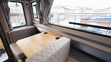 Катер Swift Chaser 700 CSR LE
